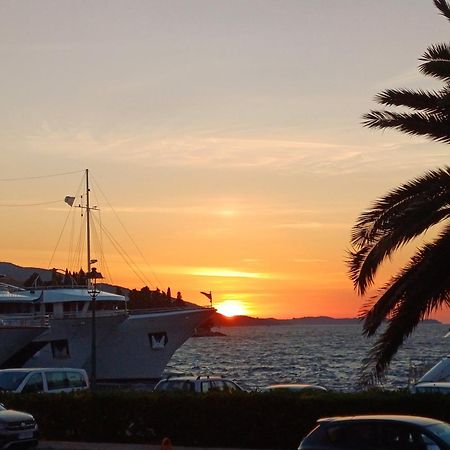 Guest House Jungher Korčula Екстериор снимка