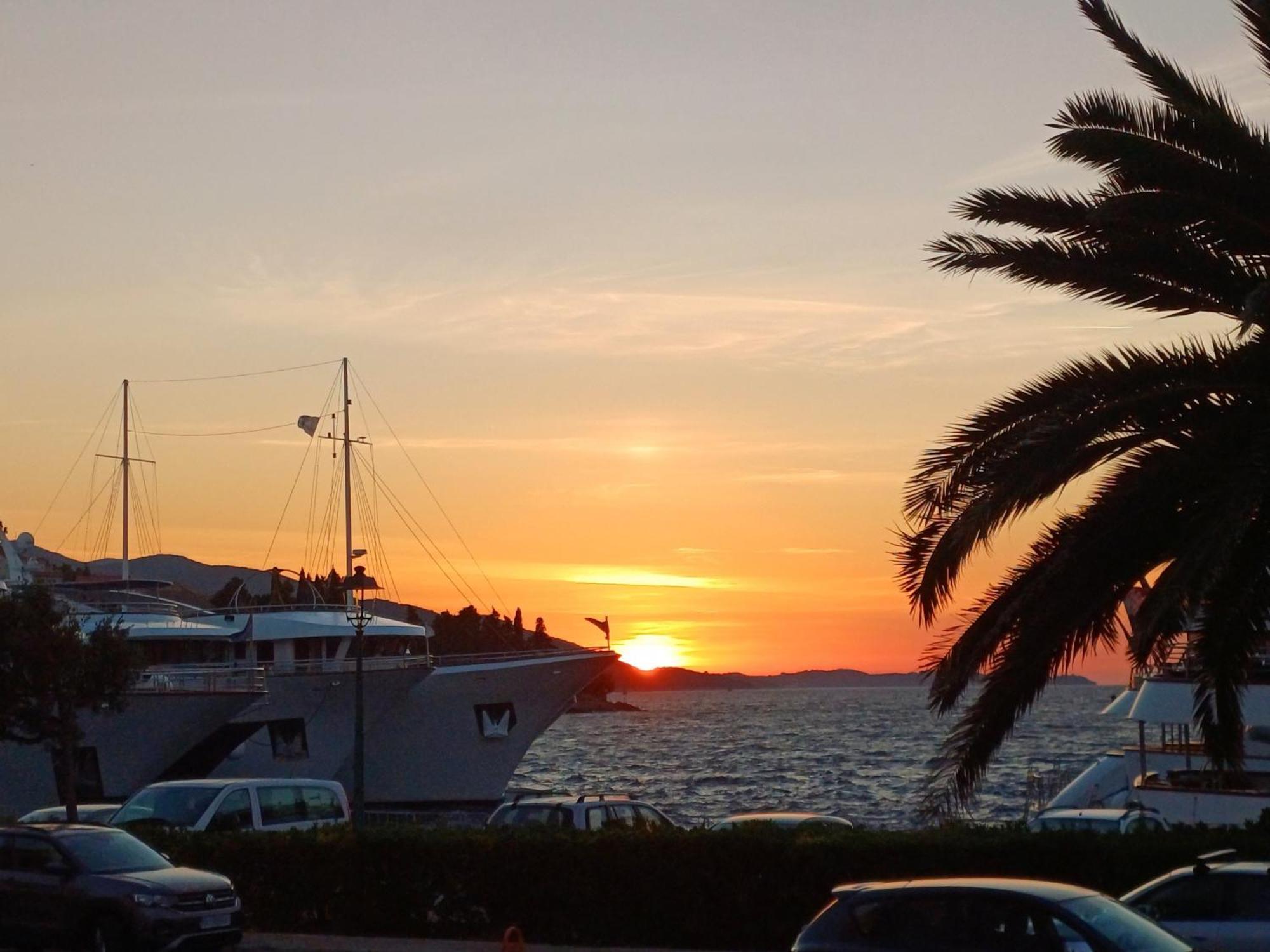 Guest House Jungher Korčula Екстериор снимка